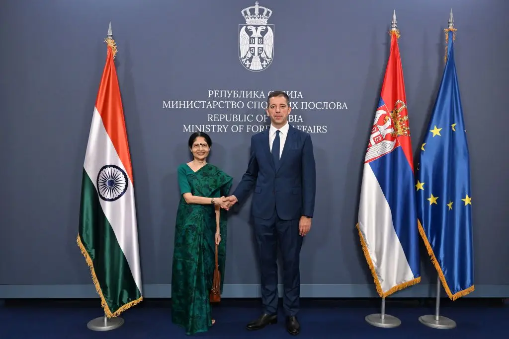 main_webp_auto_generated_djuric_amb_indije170925