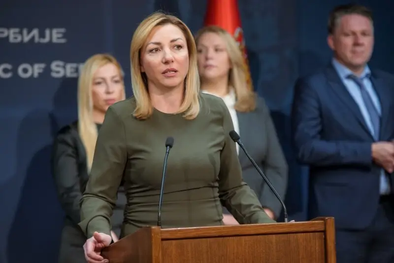 main_webp_auto_generated_macura030825