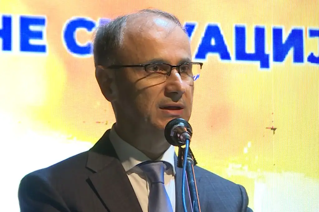 main_webp_auto_generated_macut_lapovo170925