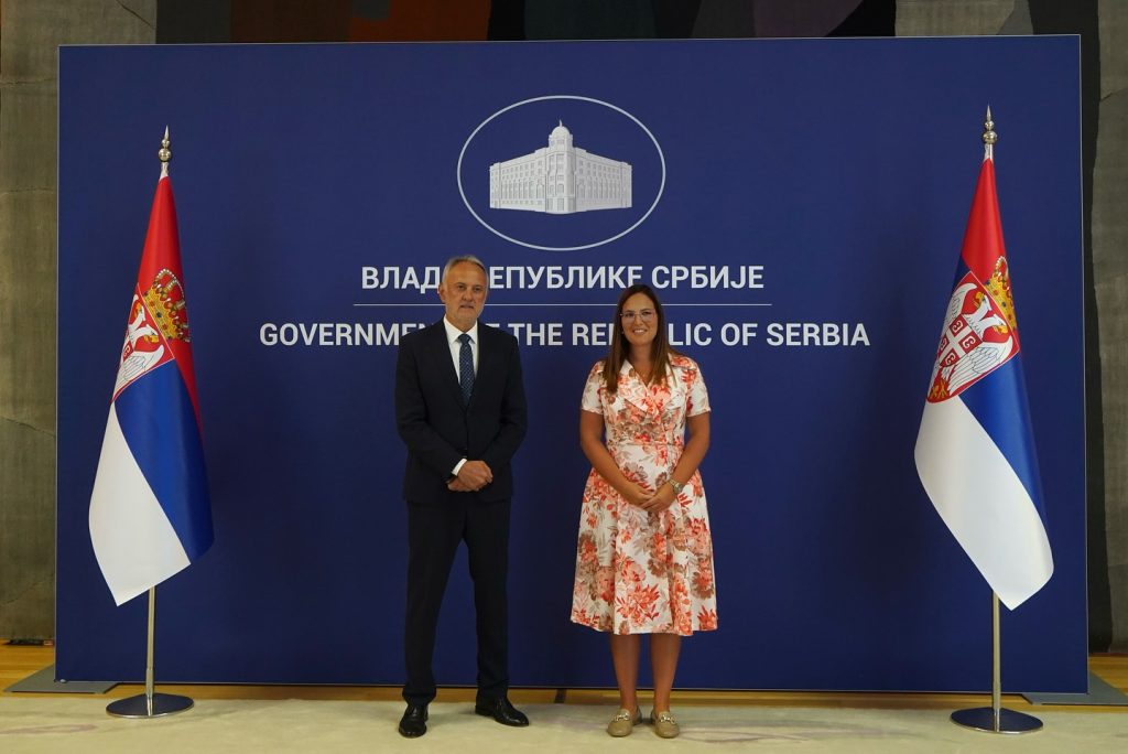 ministar Gajic i ministarka Pavkov potpisivanje sporazuma4