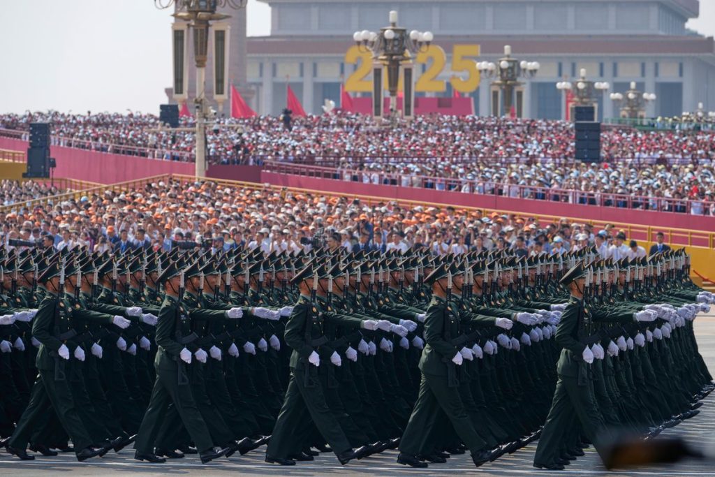 tan2025-09-03041628373-1200×0