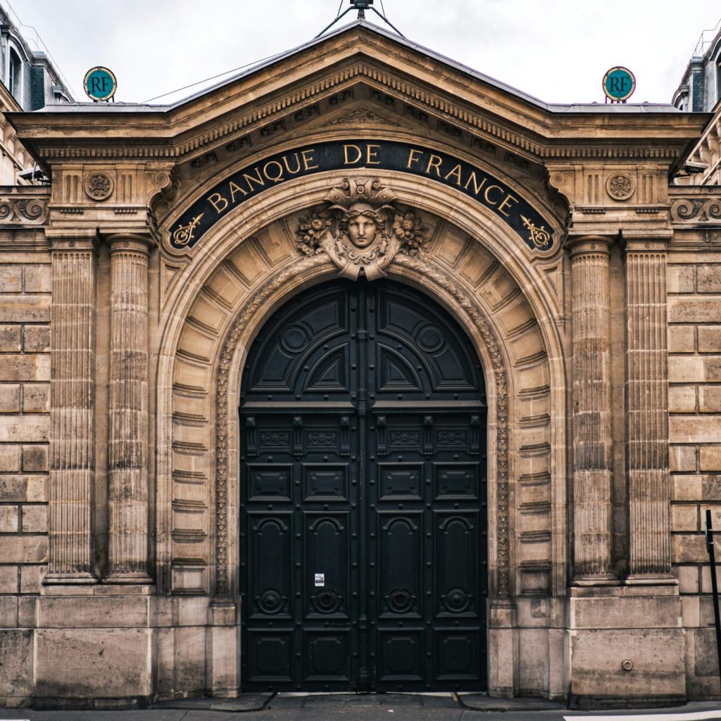 Centralna banka Francuske, Glavna banka Francuske – Samuel Regan-Asante on unsplash