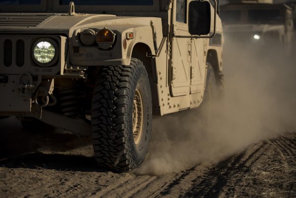 Hummer Humvee 03 US army – Military_Material from Pixabay