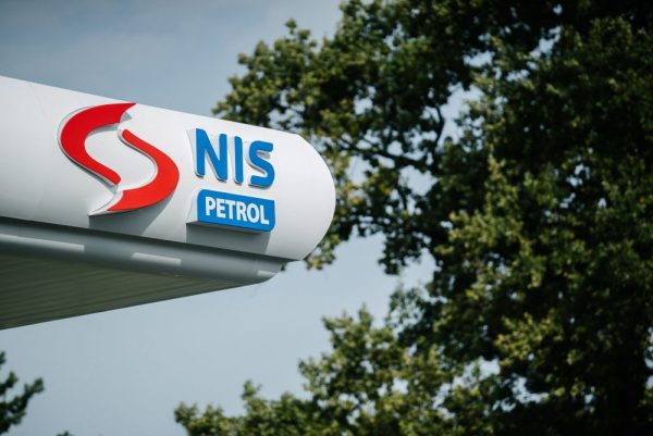 NIS Naftna industrije Srbije logo 02