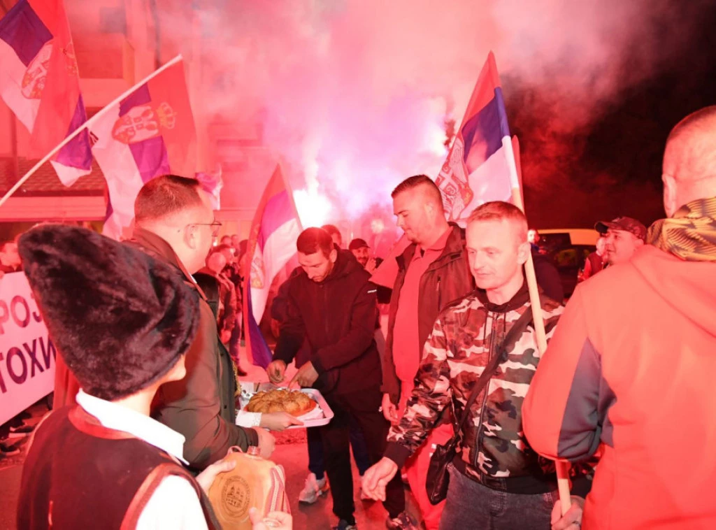 Srbi KiM-šetnja_TANJUG_STR