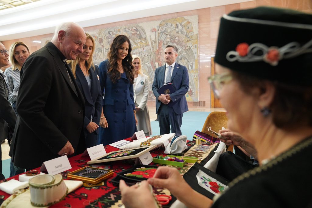 MILICA ÐURÐEVIÆ STAMENKOVSKI, TAMARA VUÈIÆ, FABIO SKANO