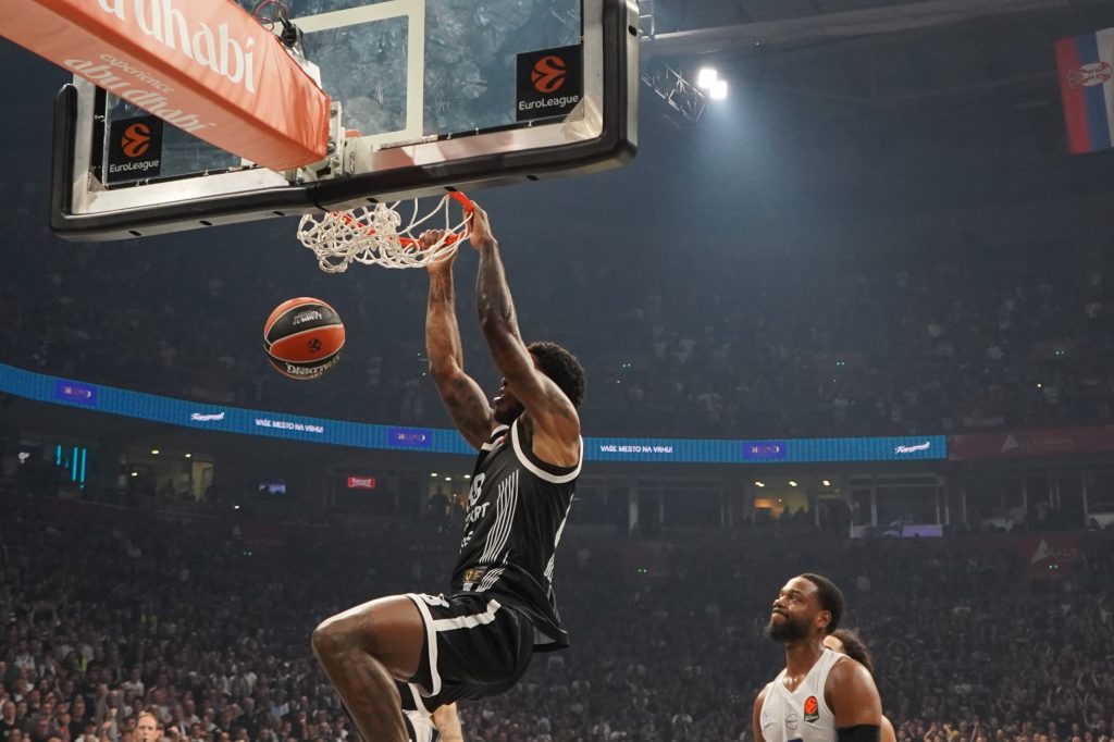 UTAKMICA PARTIZAN - EFES