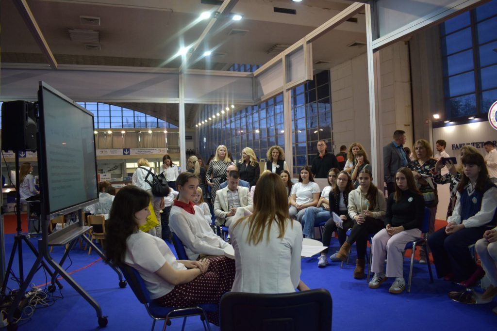 Učenici takmilari generacije