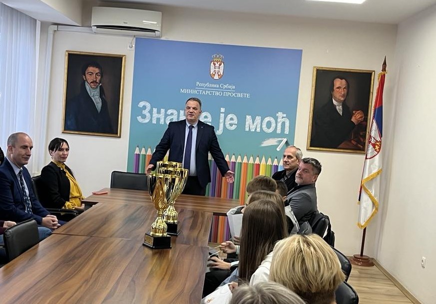 foto ucenici prijem sta znas o saobracaju