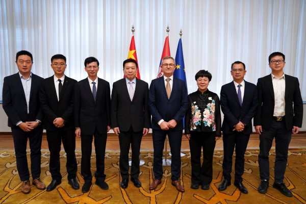 GRUPNA FOTOGRAFIJA Dragan Glamočić i Li Lim