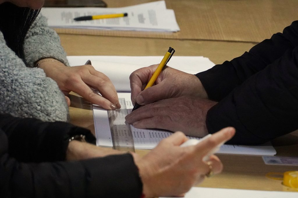 GLASANJE NA BIRAÈKOM MESTU U NEGOTINU