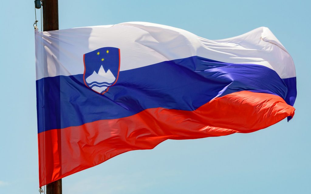 Zastava Slovenije 1920x1080