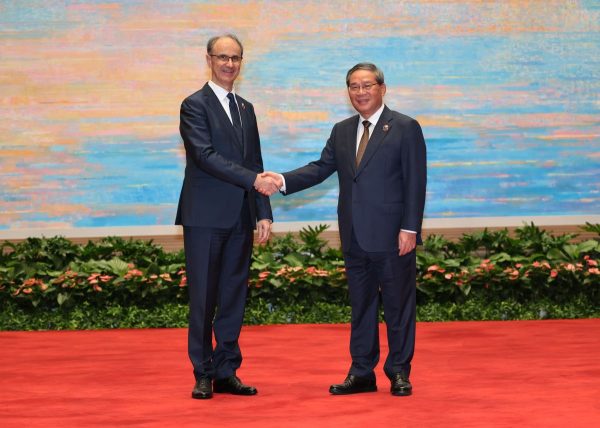 ÐURO MACUT I LI ĆIJANG