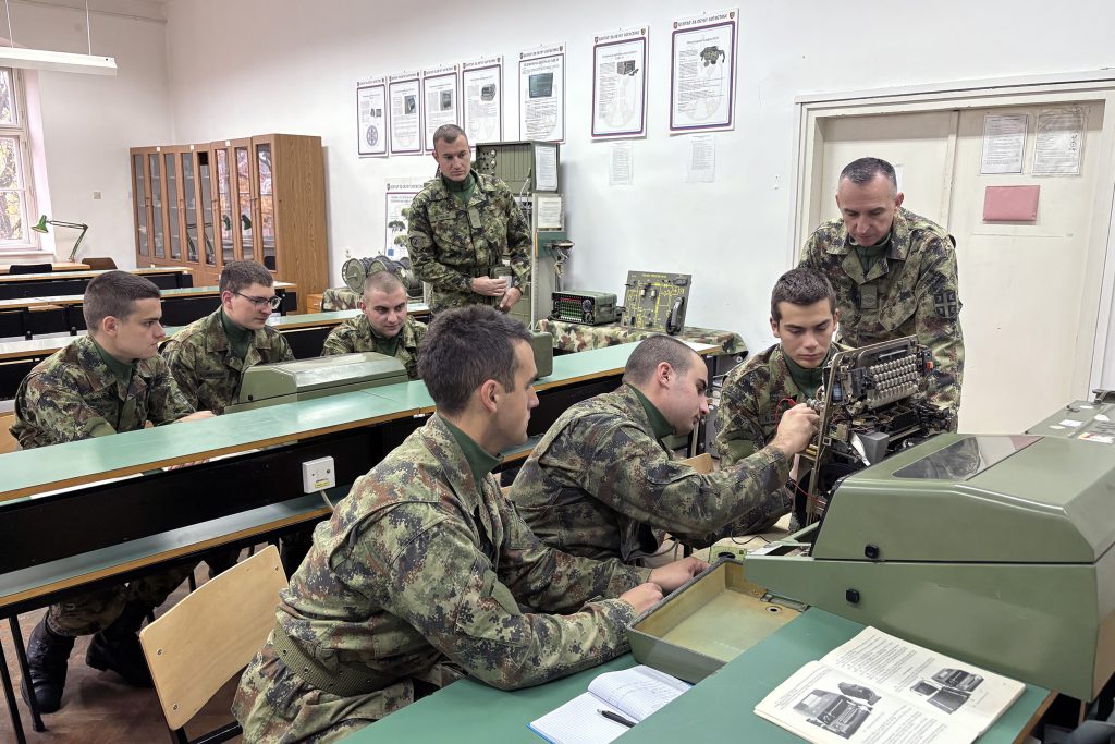 specijalisticka obuka vojnika, Ministarstvo odbrane