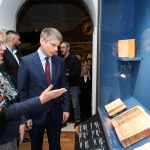 Арно Гујон Руски дом