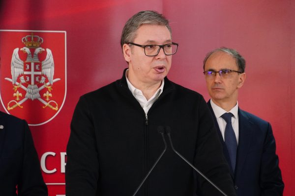 ALEKSANDAR VUÈIÆ, ÐURO MACUT