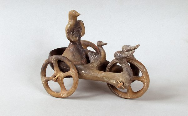 Votivna-kolica-Dupljaja-bronzano-doba – printscreen-narodnimuzej.rs – 1950×1200