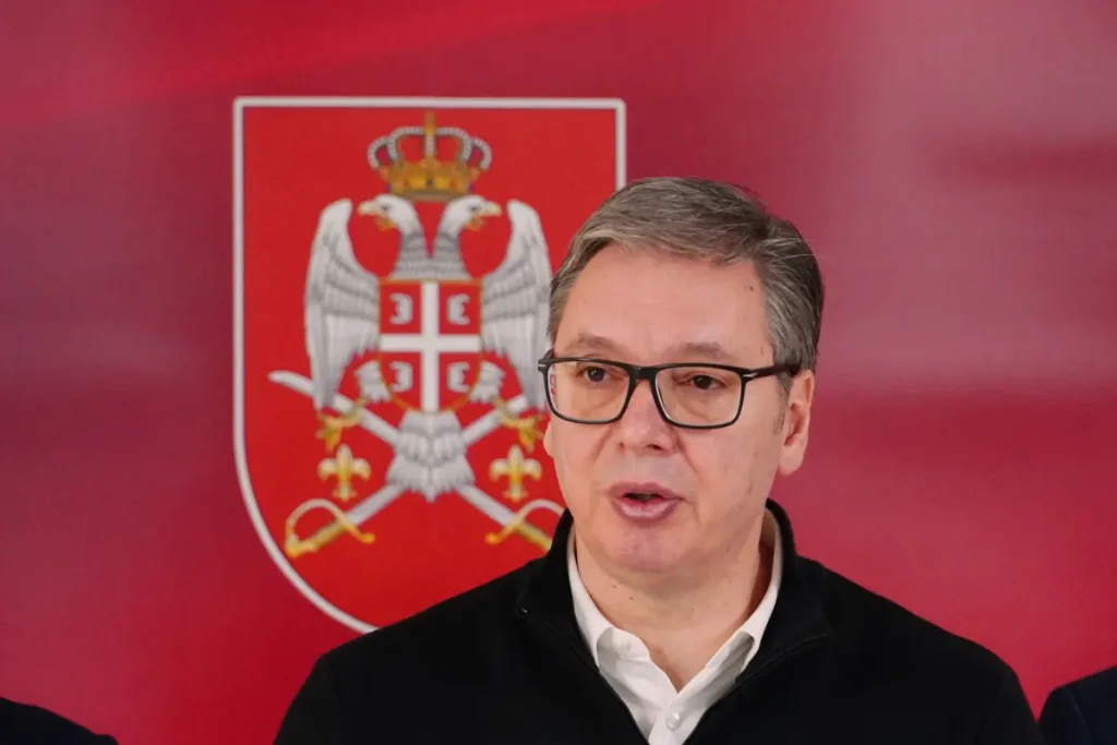 image004 Aleksandar Vučić, Bratislav Gašić, Dom garde na Topčidaru 02