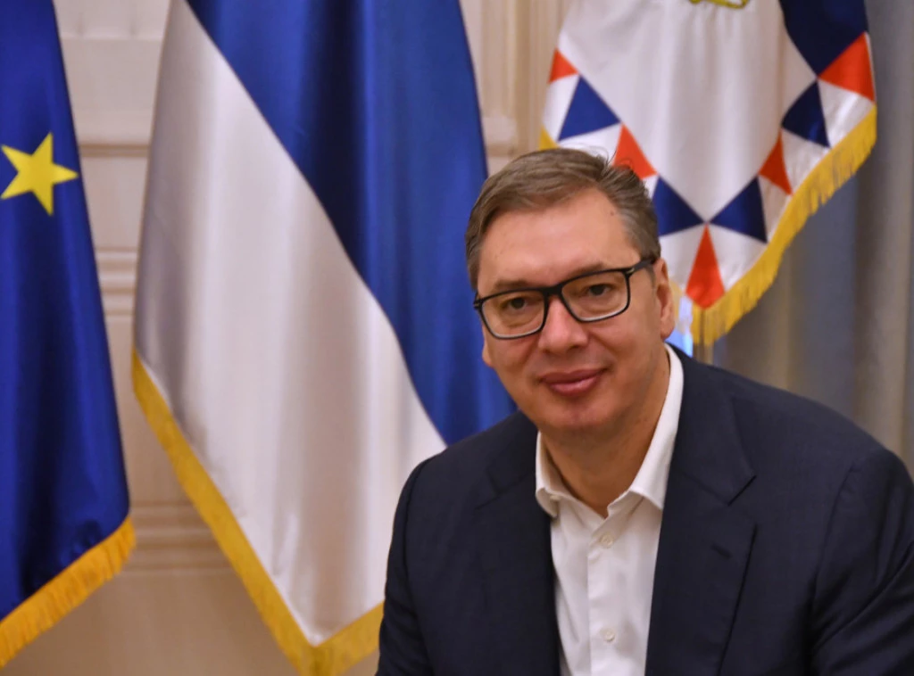 304083_vucic-ambasador-egipat_f (1)