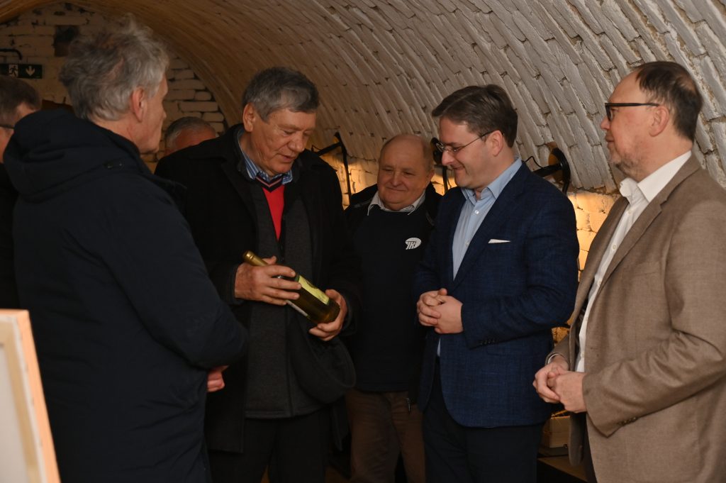 NIKOLA SELAKOVIÆ U CRVENKI