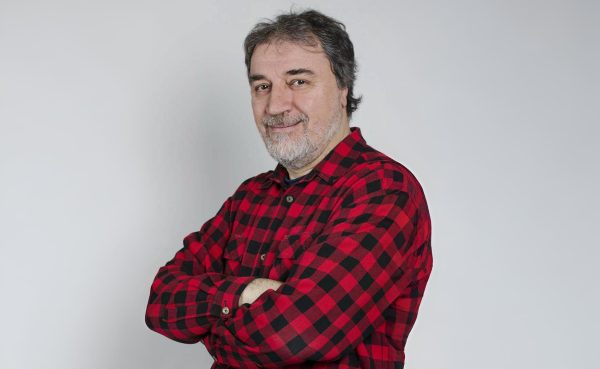 dr Branislav Cvetković-1950×1200 – AI proširena