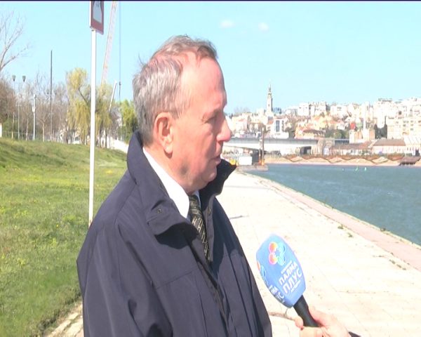 0011Q00.AVI.Still002