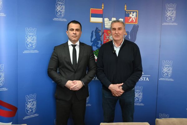 2e3574e0-54c9-4c03-bf03-c42a44f619a7