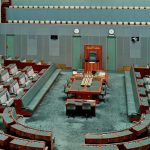 Australijski sud 02 – Neon Wang on Unsplash