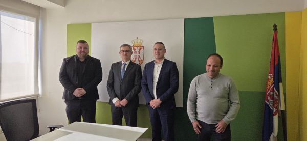 IMG-6d7648af5061cdc3958bb905ef6680d0-V