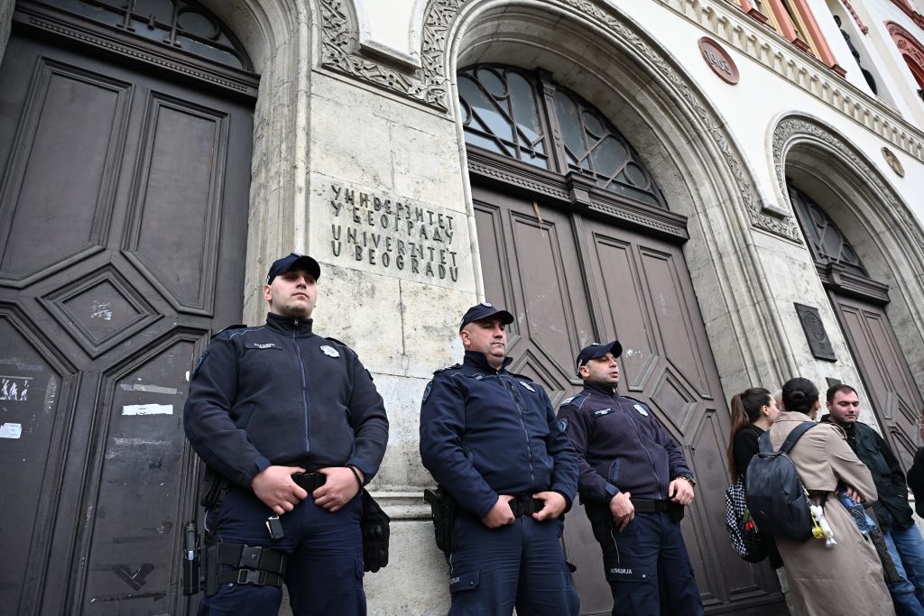 ISPRED ZGRADE REKTORATA