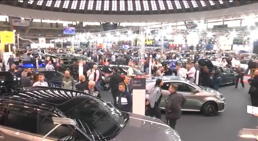 U PRVOM PLANU emisija SAJAM AUTOMOBILA 21.3.2026.mp4_snapshot_02.37.399