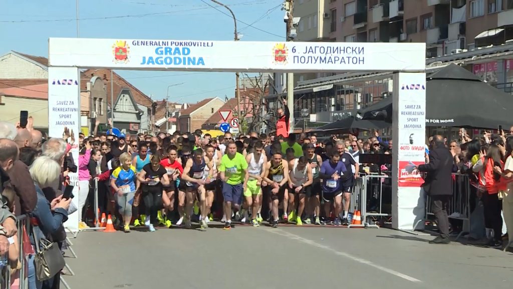 Info – Održan 6. polumaraton u Jagodini (TV KCN 13.04.2025) – Kopernikus RTV Jagodina (1080p, h264).mp4_snapshot_00.00.721 (1)