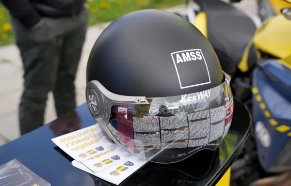 Kaciga glavu čuva (4)