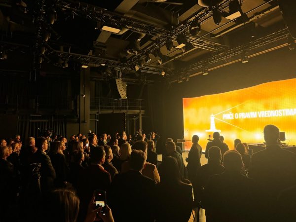 c7497a33-ab6c-4b05-9ac5-916cdfa15dfd