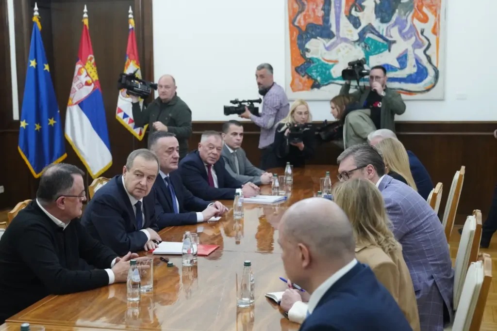 image003 Aleksandar Vučić, Ivica Dačić