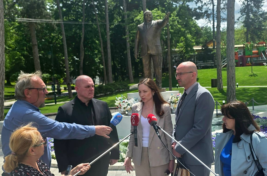 Dalibor Marković Palma, (crop) ruska delegacija iz Sankt Peterburga, Memorijalni centar 04 – WhatsApp Image 2026-05-15 at 12.33.40
