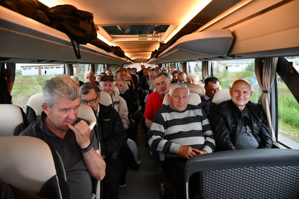 Poljoprivrednici, NS Sajam poljoprivrede, autobusi – TV Palma Plus (3)