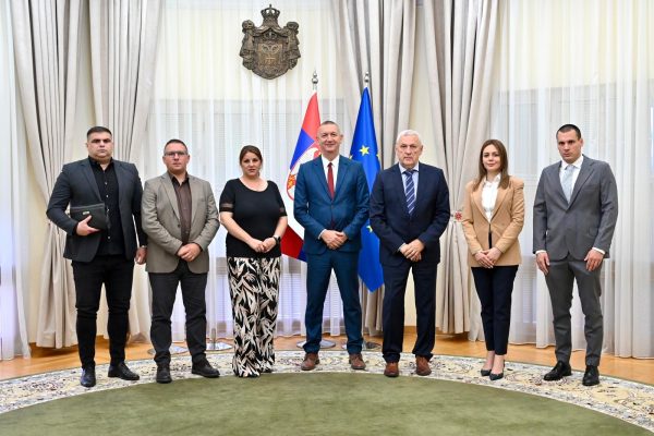 ZAJEDNIÈKA FOTOGRAFIJA