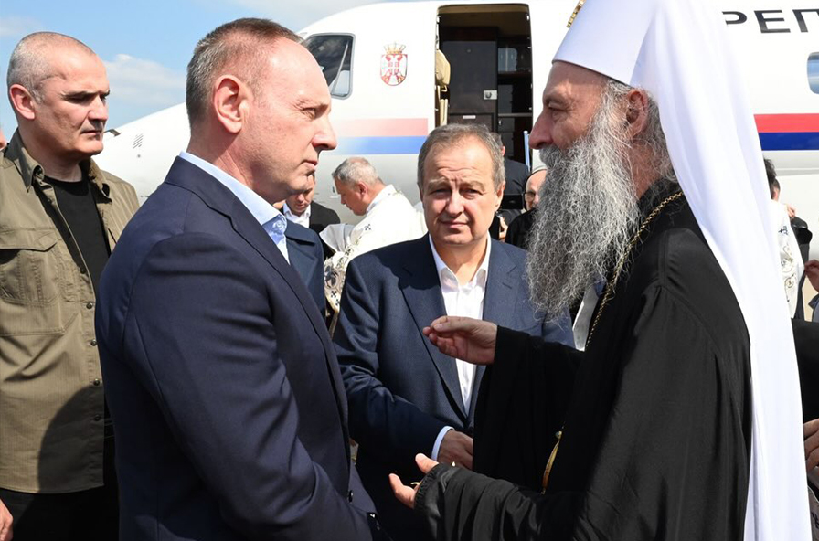 Ivica Dačić ispraćanje Časnog pojasa Presvete Bogorodice 01 – printscreen-instagram.com-ivica.dacic.rs
