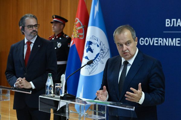 VALDESI URKIZ, IVICA DAÈIÆ
