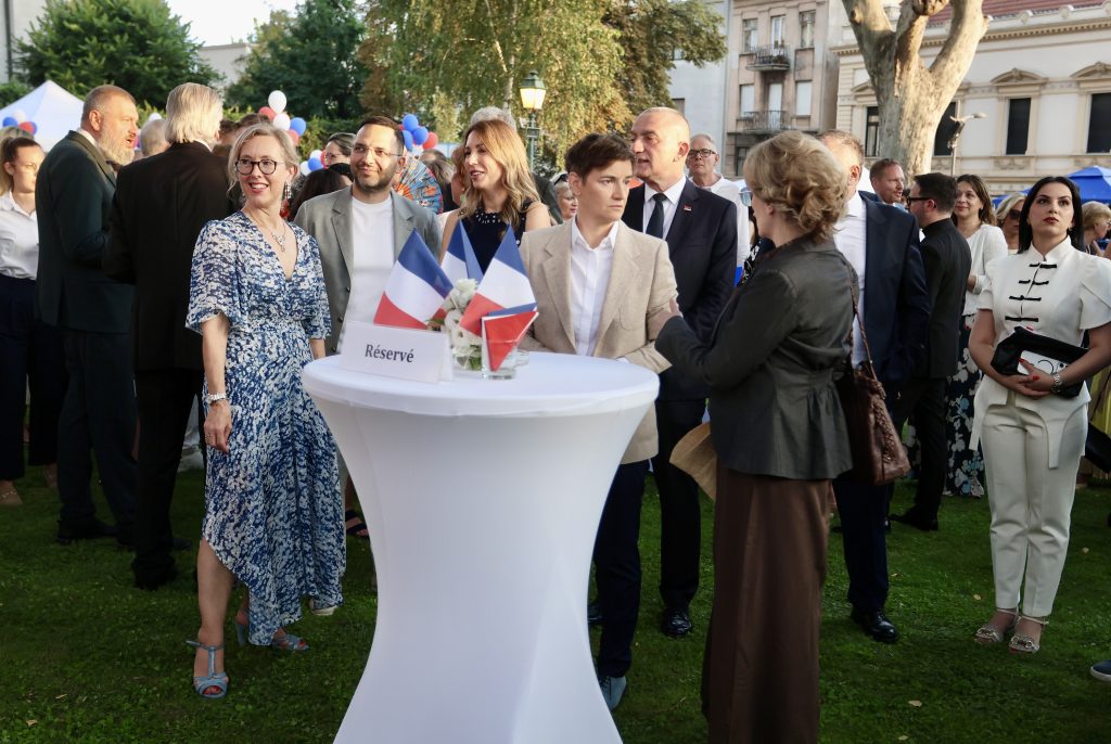 PRIJEM U AMBASADI FRANCUSKE