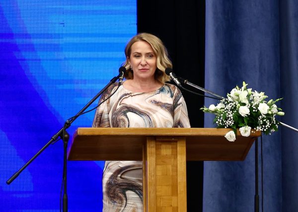 SNEANA PAUNOVIÆ