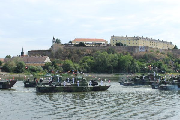 danrf_10_1787145063