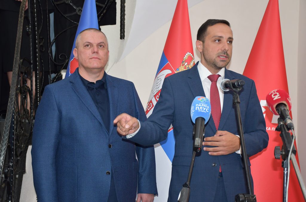 7242+7243 – NEW – kompozit