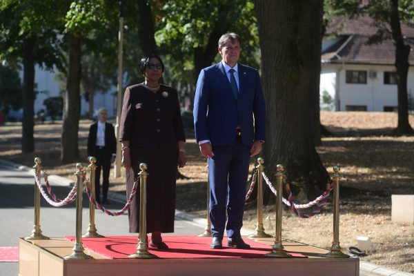 Bratislav Gašić, Zimbabve – Ministarstvo odbrane Republike Srbije (1)