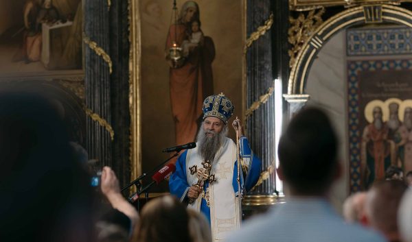 Patrijarh Porfirije, Liturgija na Malu Gospojinu u Sabornoj Crkvi u Beogradu – printscreen-spc.rs (23)