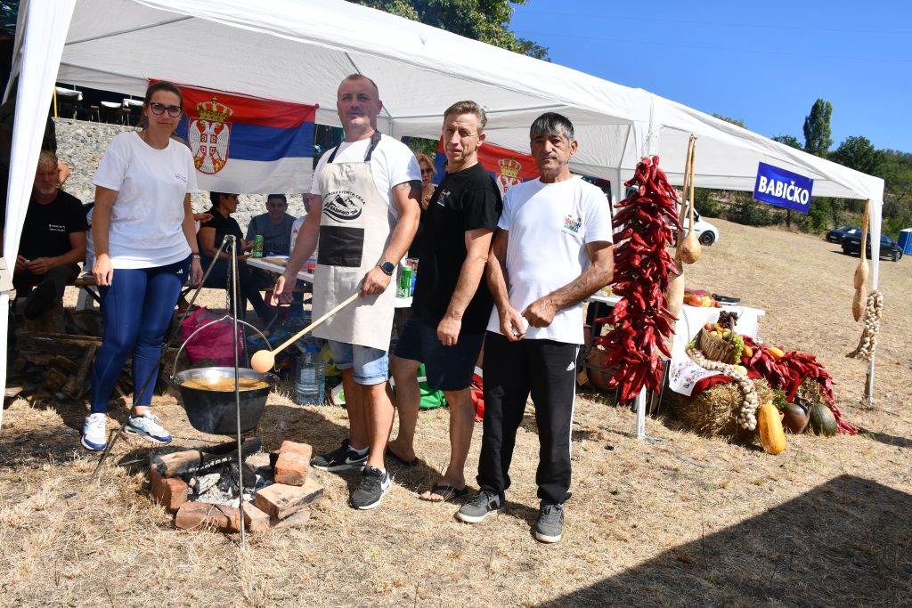 Pobratimi – Babičko