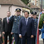 Bratislav Gašić, polaganje venca palim borcima u Trteniku – Ministarstvo odbrane Republike Srbije (2)