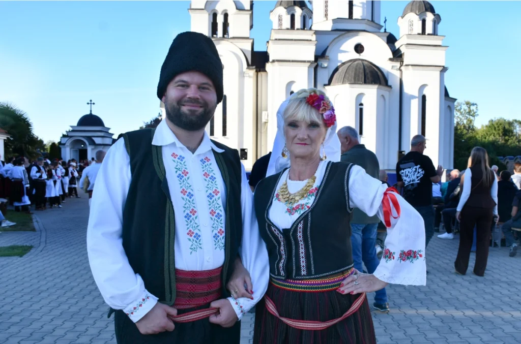 Hor, hram Sv. Jovana Krstitelja, ekspozicija, portal – TV Palma plus (5)